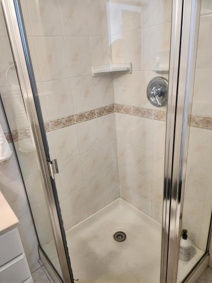 דיילי סיטי Affordable Private Rooms With Shared Bath Kitchen Near Sfo מראה חיצוני תמונה