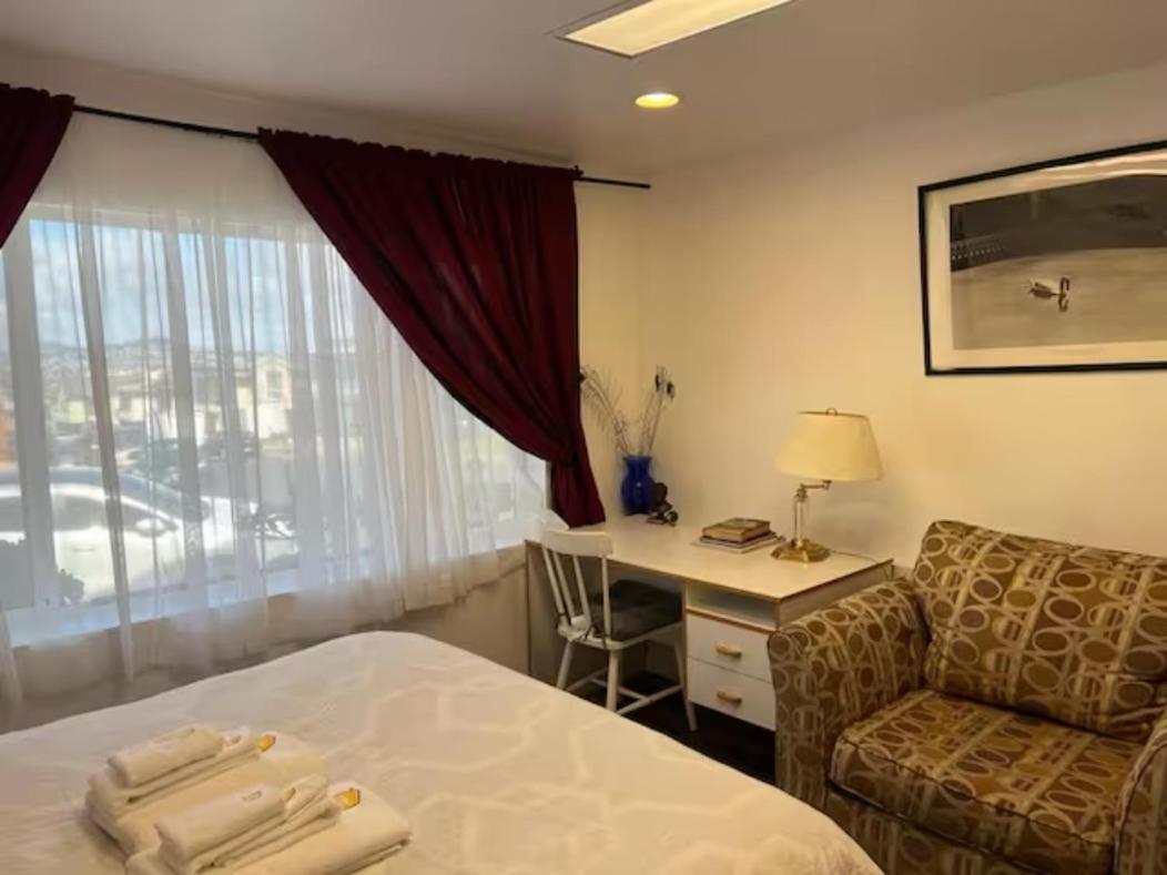 דיילי סיטי Affordable Private Rooms With Shared Bath Kitchen Near Sfo מראה חיצוני תמונה