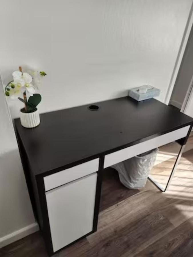 דיילי סיטי Affordable Private Rooms With Shared Bath Kitchen Near Sfo מראה חיצוני תמונה